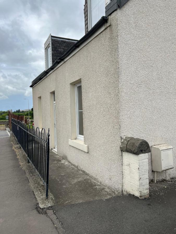 4 Bed Bungalow Near Airport Edinburg Exteriör bild