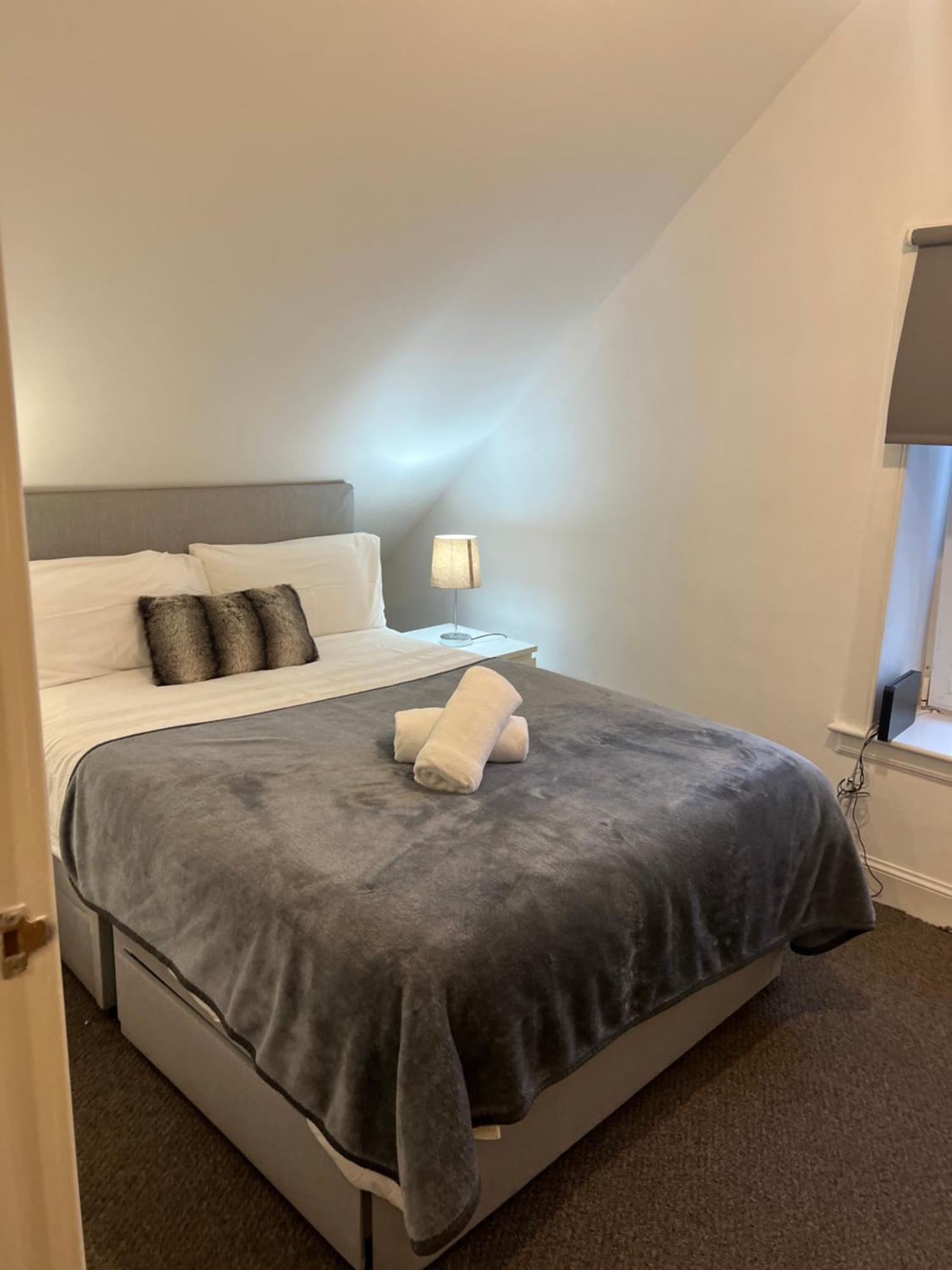 4 Bed Bungalow Near Airport Edinburg Exteriör bild